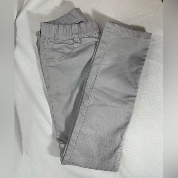 Girls size 10 gray pants from crazy 8 - Picture 6 of 6